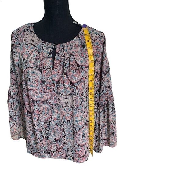 ADORABLE Dress Barn cold shoulder poet sleeve blouse size med… spring ready! - Picture 4 of 12